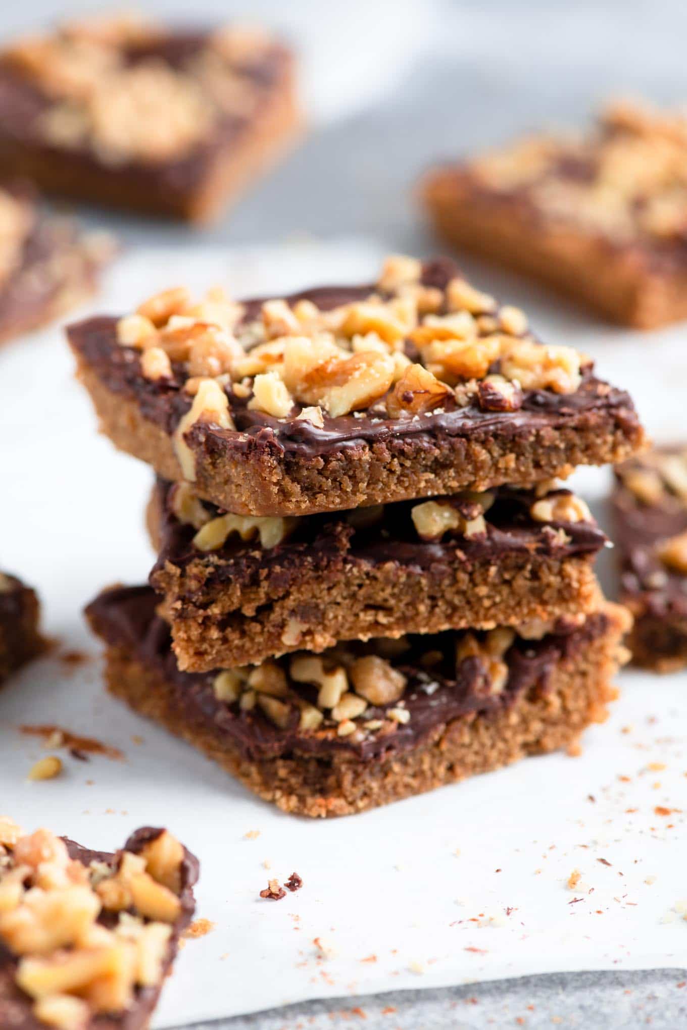 Vegan Cinnamon Mocha Bars • The Curious Chickpea