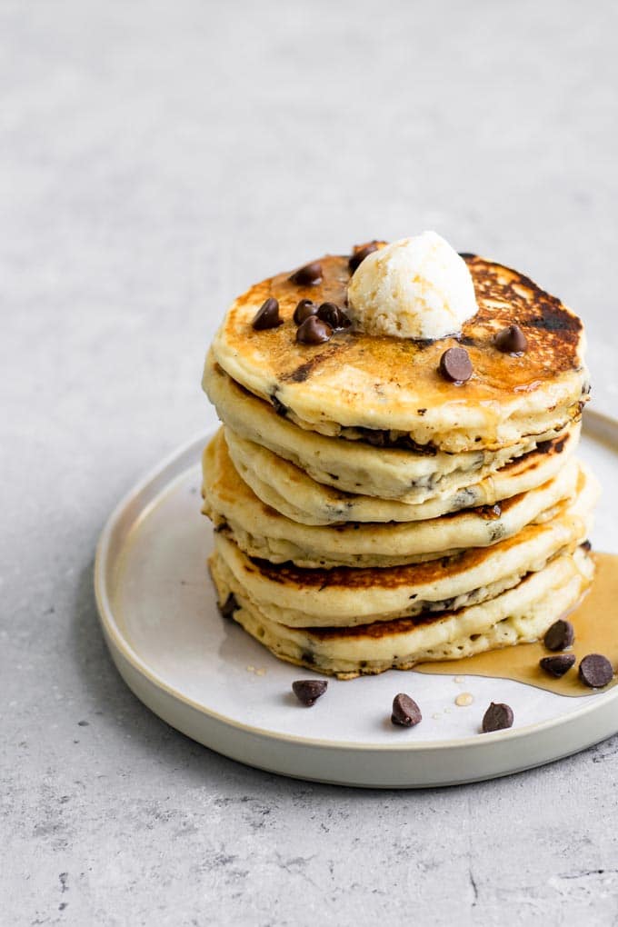 Easy Eggless Chocolate Chip Pancakes Mommy S Home Cooking
