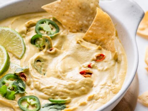 https://www.thecuriouschickpea.com/wp-content/uploads/2019/12/vegan-butternut-squash-queso-7-480x360.jpg