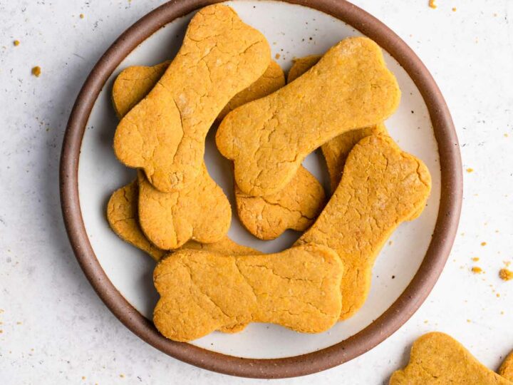 Pumpkin Peanut Butter Dog Treats (Gluten-Free) - Flavour and Savour